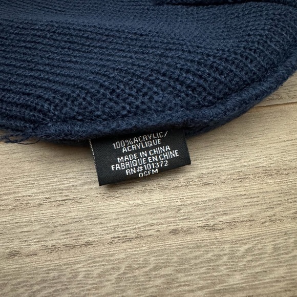 Hot Topic Knit Cuff Beanie Men’s Women’s Winter Hat Navy Blue OSFA - Picture 5 of 6